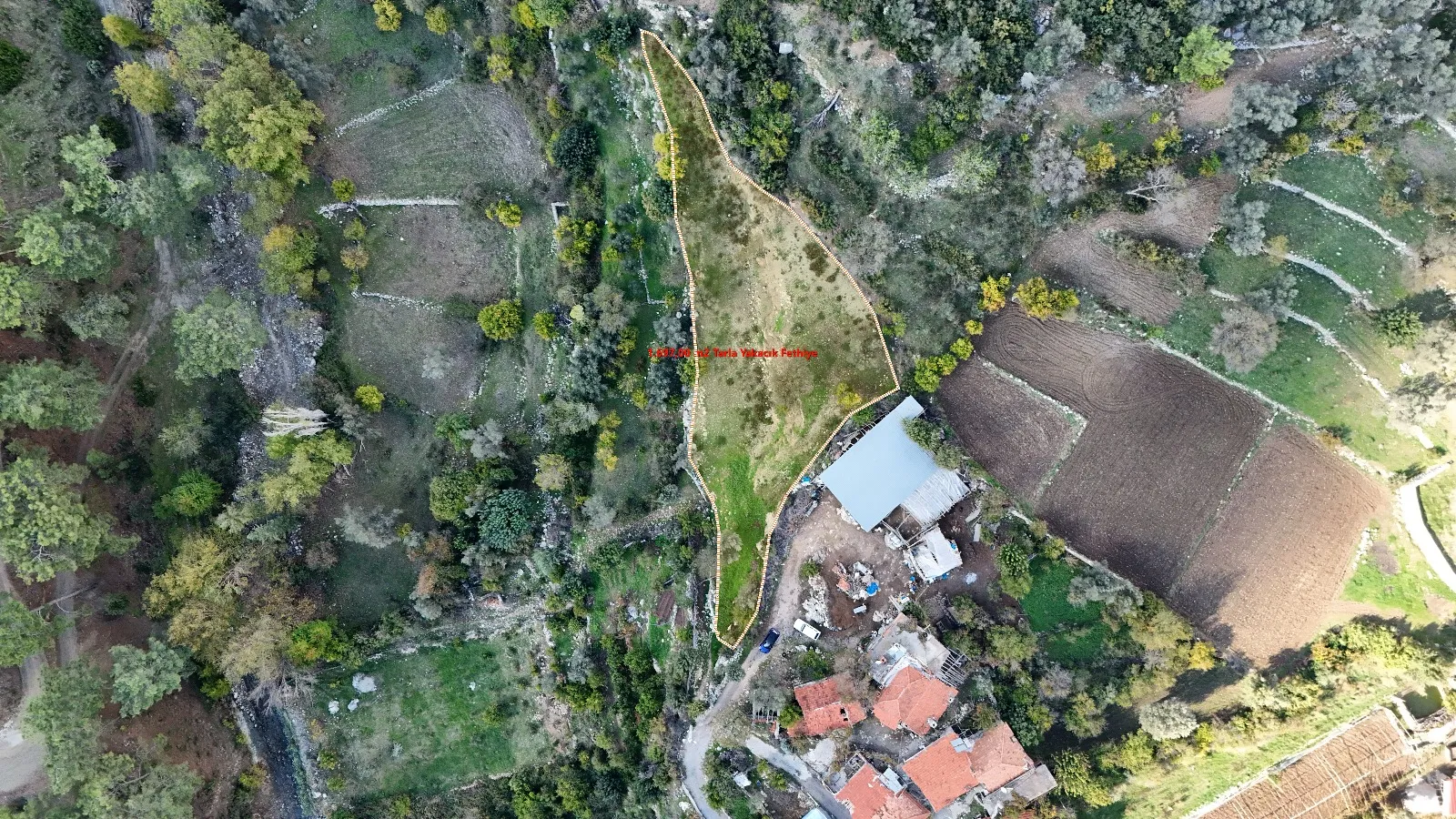 Fethiye Yakacık’ta Hazır Projeli Manzaralı 1697m2 Yatırıma Uygun İki Kat İmarlı Fırsat Arsa