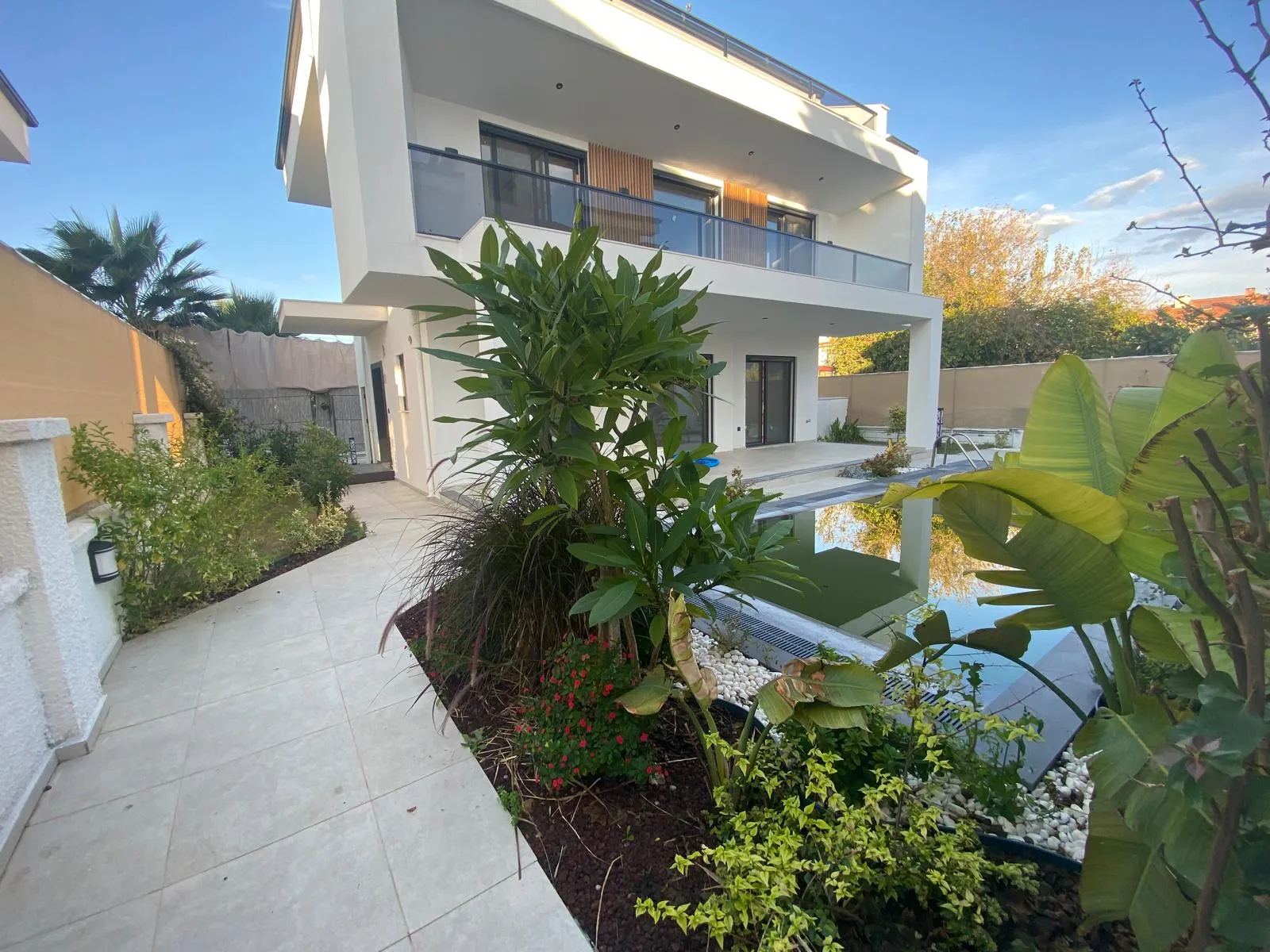 Fethiye Babataşı'nda Lüks ve Konforlu Müstakil Havuzlu Villa